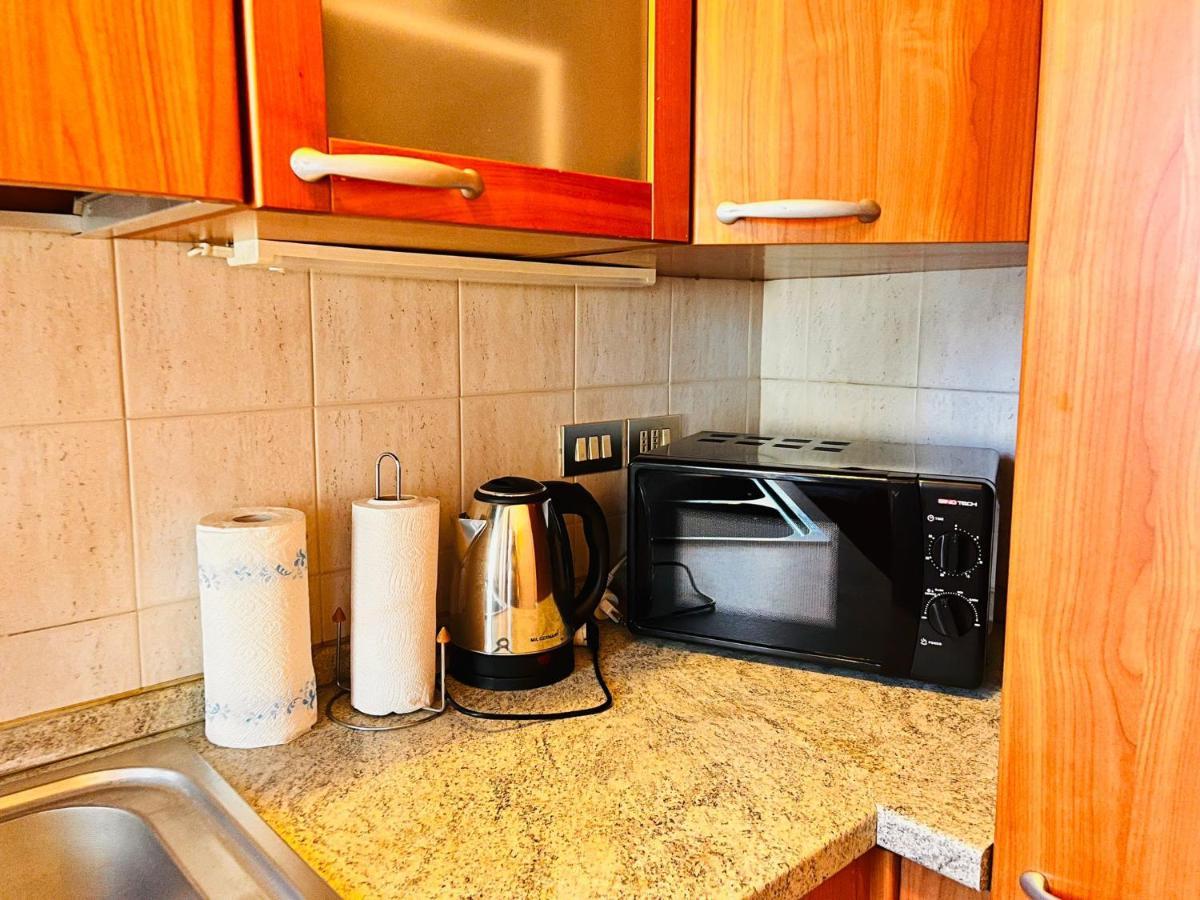 Sky Apartment A Due Passi Dalla Stazione Колленьо Экстерьер фото